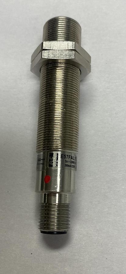 Cutler-Hammer,E57FAL18A2SA,Inductive Proximity Sensor NOS