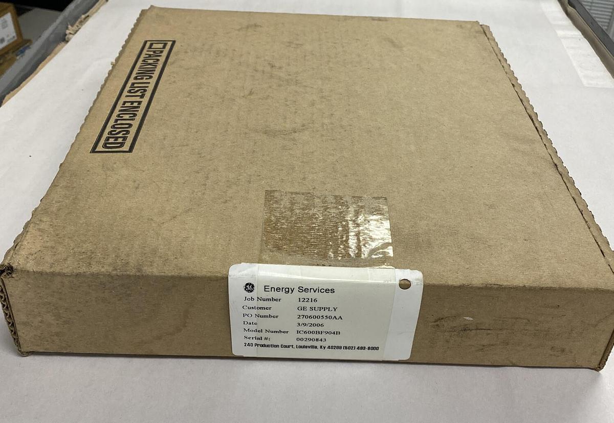 GE Fanuc,IC600-BF904B,Output Module NOS