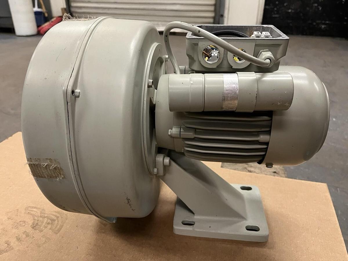 Used Elektor,CM+7043170210,Centrifugal Blower Fan 1PH .45kW 230V