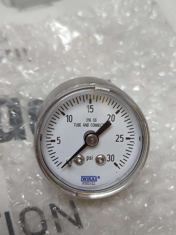 WIKA,52862376,TYPE 131.11 GAUGE 1-1/2 INCH FACE 1/8 INCH BACK NPT