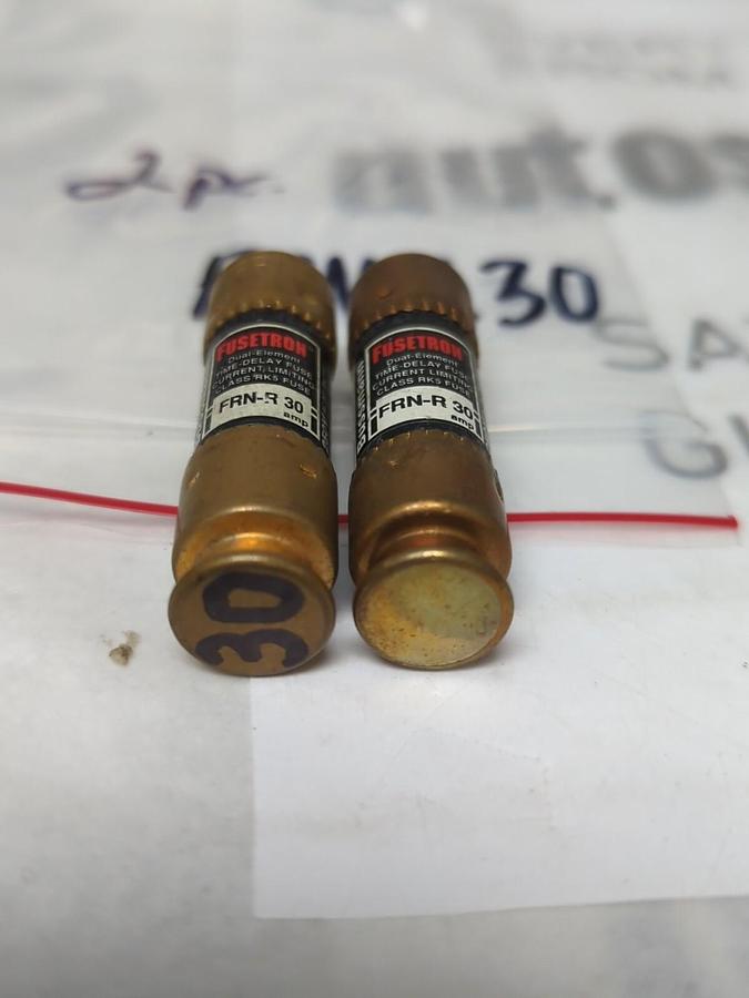 COOPER BUSSMANN,FRN-R-30,FUSETRON 30 AMP FUSE LOT OF 2 NOS