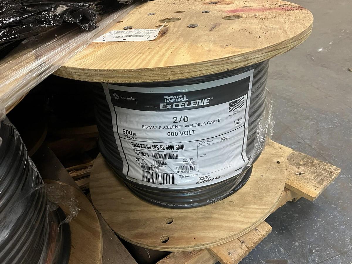 Used SOUTHWIRE ROYAL EXCELENE,104160508,WELD CABLE 500' 2/0 AWG EPR 600V 500R