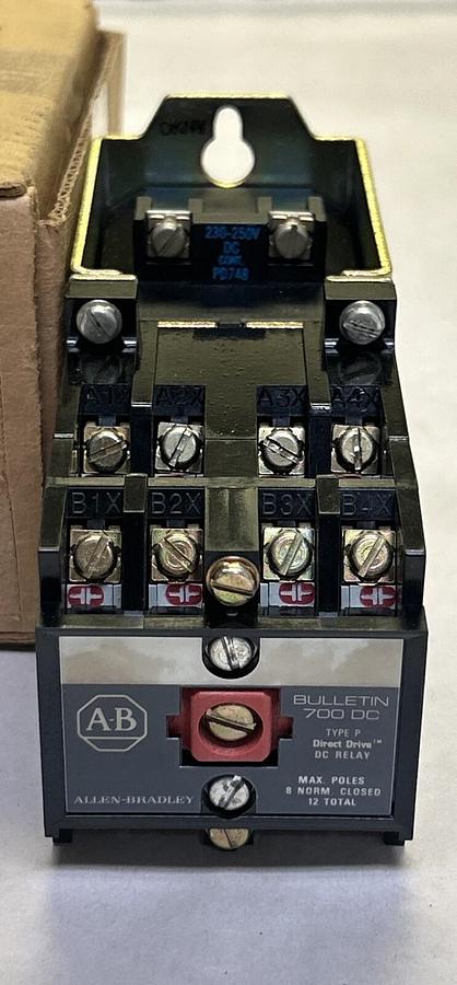 Used ALLEN BRADLEY,700DC-PH400Z2,CONTROL RELAY NEW