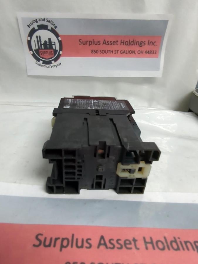 Used ALLEN BRADLEY,100-A30NZ*3,SERIES B CONTACTOR PRE-OWNED