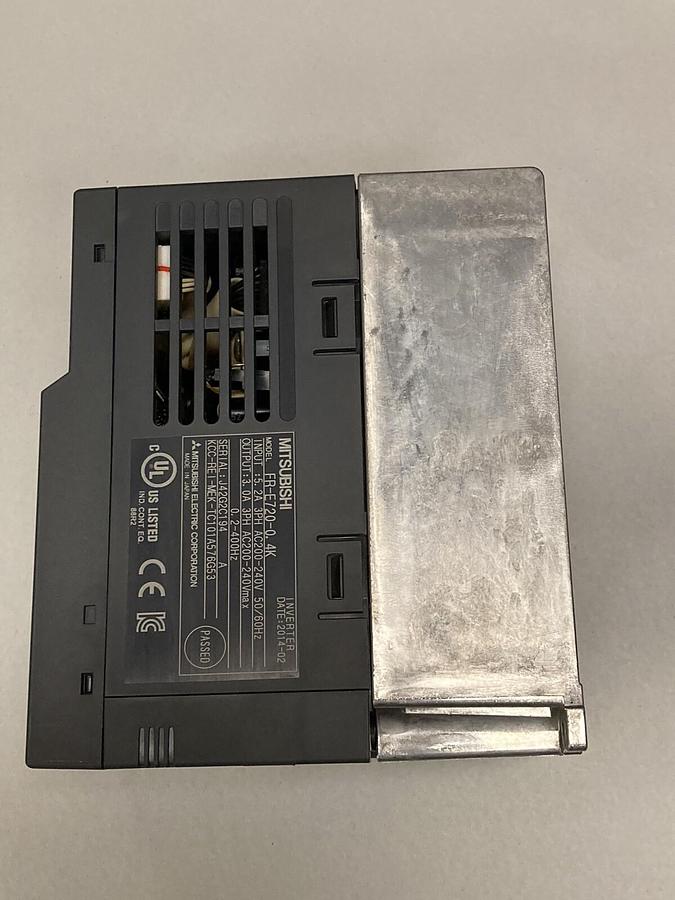 Used Mitsubishi Electric,FR-E720-0.4K Freqrol E700, Inverter Module 220V 0.4KW Unit