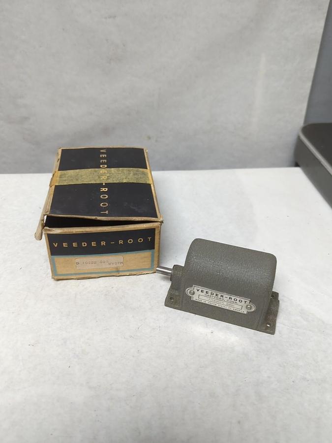 VEEDER-ROOT,D-10522-001,4-DIGIT COUNTER 116234-005 NOS