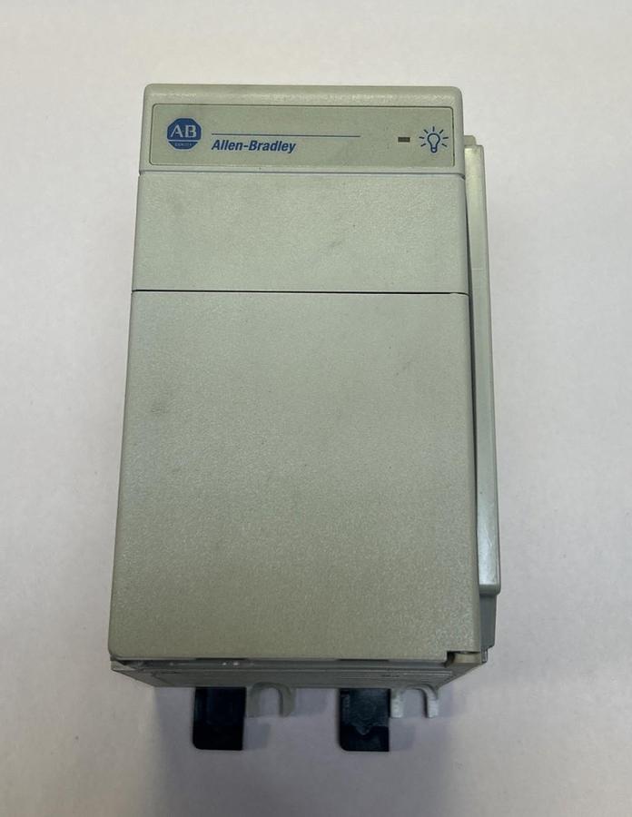 Used ALLEN BRADLEY,1769-PA2,COMPACT I/O POWER SUPPLY