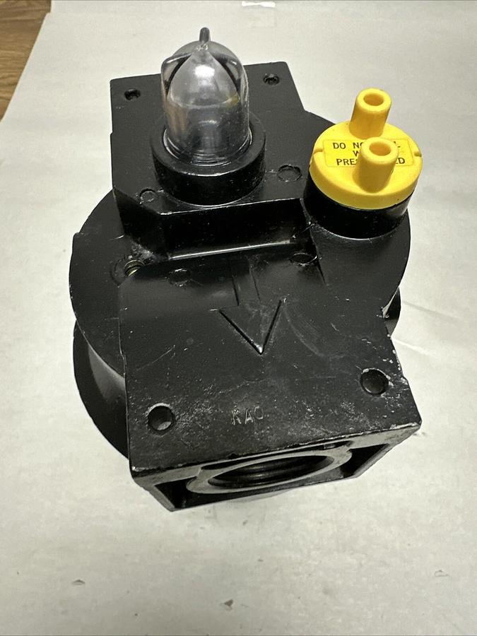 Used Parker,18L54BC,Pneumatic Lubricator 1" Thread (012)