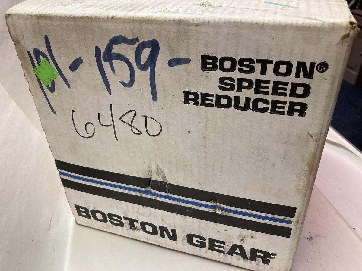 Used Boston Gear,F718-60-B5-G,Gearbox Frame 56C
