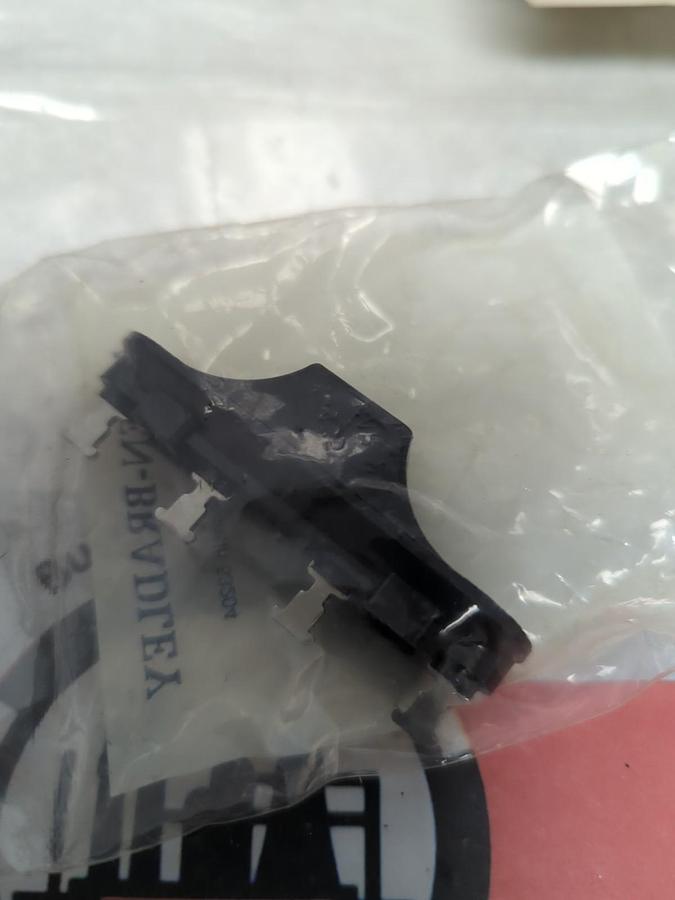 ALLEN BRADLEY,X-43576,CROSSBAR ASSEMBLY 3-POLE LOT OF 2 NOS