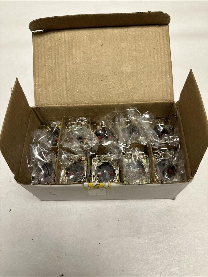 Cerus,CB2-BZ104,Contact Block LOT of 10