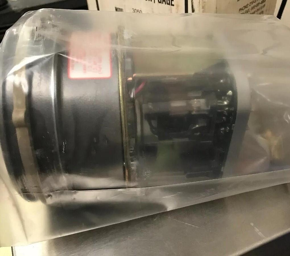 Dwyer Series,3000,Photohelic Pressure Switch 3050