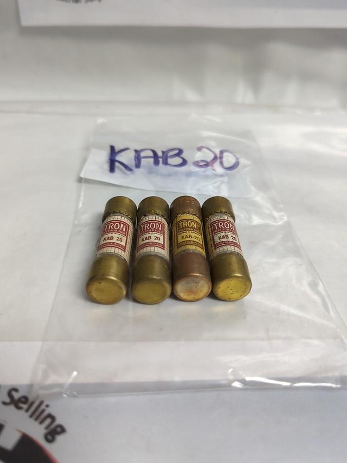 Used COOPER BUSSMANN,KAB-20,TRON 20 AMP FUSE LOT OF 4 PRE-OWNED