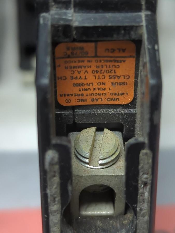 Used CUTLER-HAMMER,CH140,CIRCUIT BREAKER 40 AMP 1-POLE LOT OF 14 PRE-OWNED