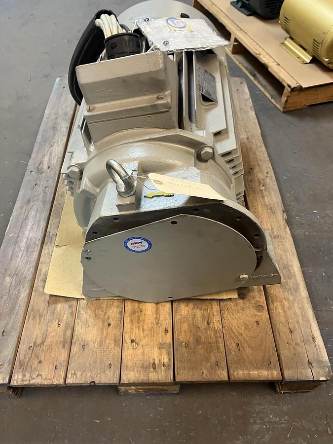 ATLAS COPCO,ITT0G9BCAYF09D001,COMPRESSOR MOTOR 37kW 230/460V 3530RPM 200L