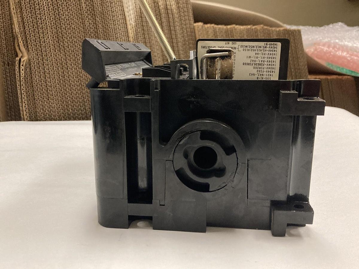 Used Allen Bradley,1494V-DS60,Ser A Line Terminal Guard 60A 600VAC