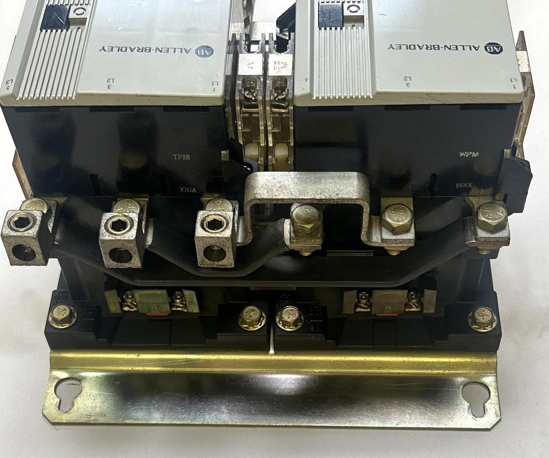 Used ALLEN BRADLEY,104-B110ND3,REVERSING CONTACTOR 110A 600V