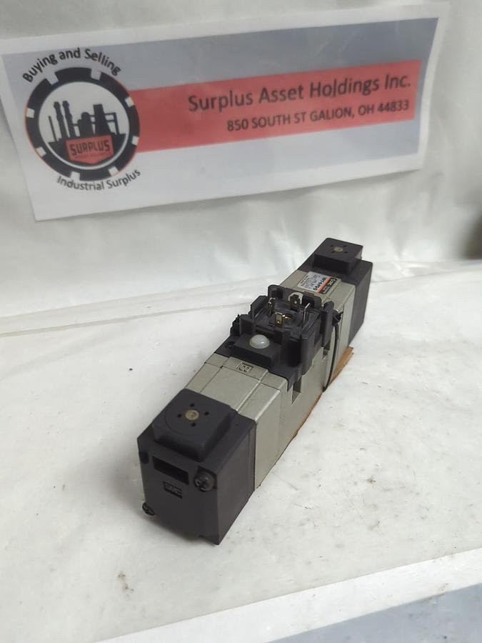Used SMC,VP7-6-FG-D,SOLENOID VALVE PRE-OWNED