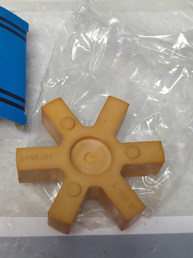 LOVEJOY,L150HY,JAW COUPLING SPIDER INSERT NOS