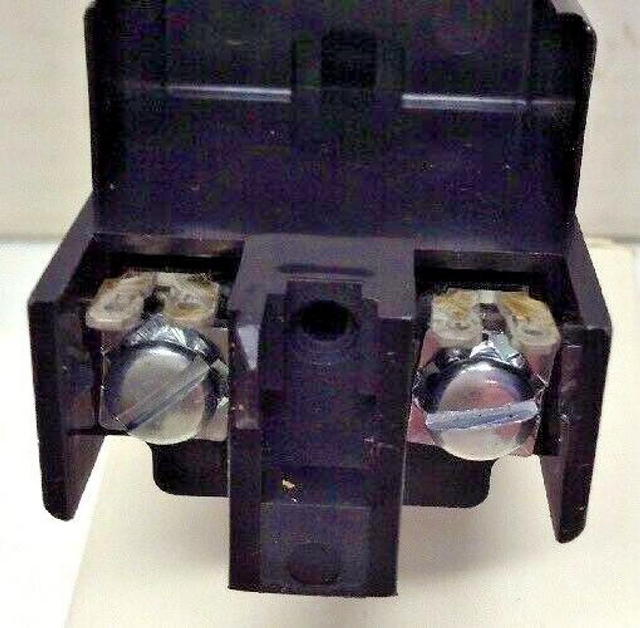 Allen-Bradley,800MR-QL24GS,Series D Small Round Pilot Light Green LED Lens 120V