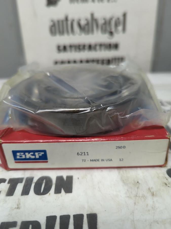 SKF,6211,DEEP GROOVE BALL BEARING 55MM BORE NOS
