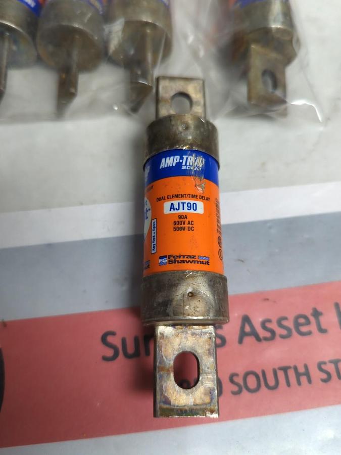 Used FERRAZ SHAWMUT,AJT90,SMART-SPOT 90 AMP FUSE LOT OF 6 PRE-OWNED