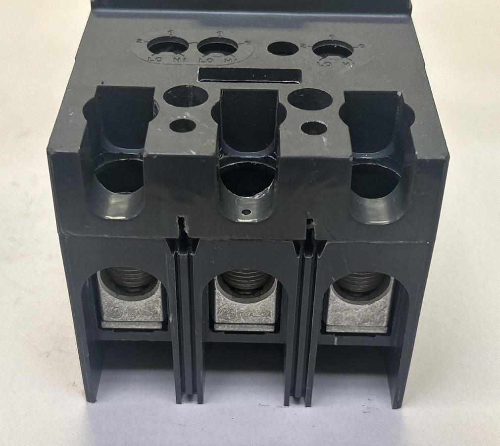 Used GE,TFJ236Y225,CIRCUIT BREAKER 225A 600V 3POLE