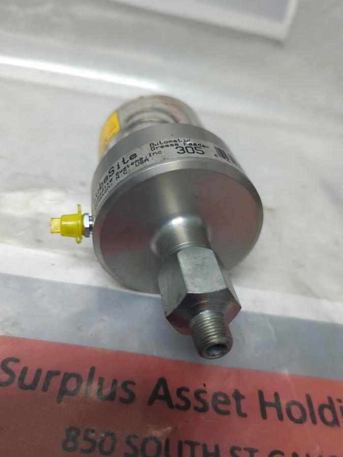 Used LUBESITE,305,AUTOMATIC GREASE FEEDER PRE-OWNED