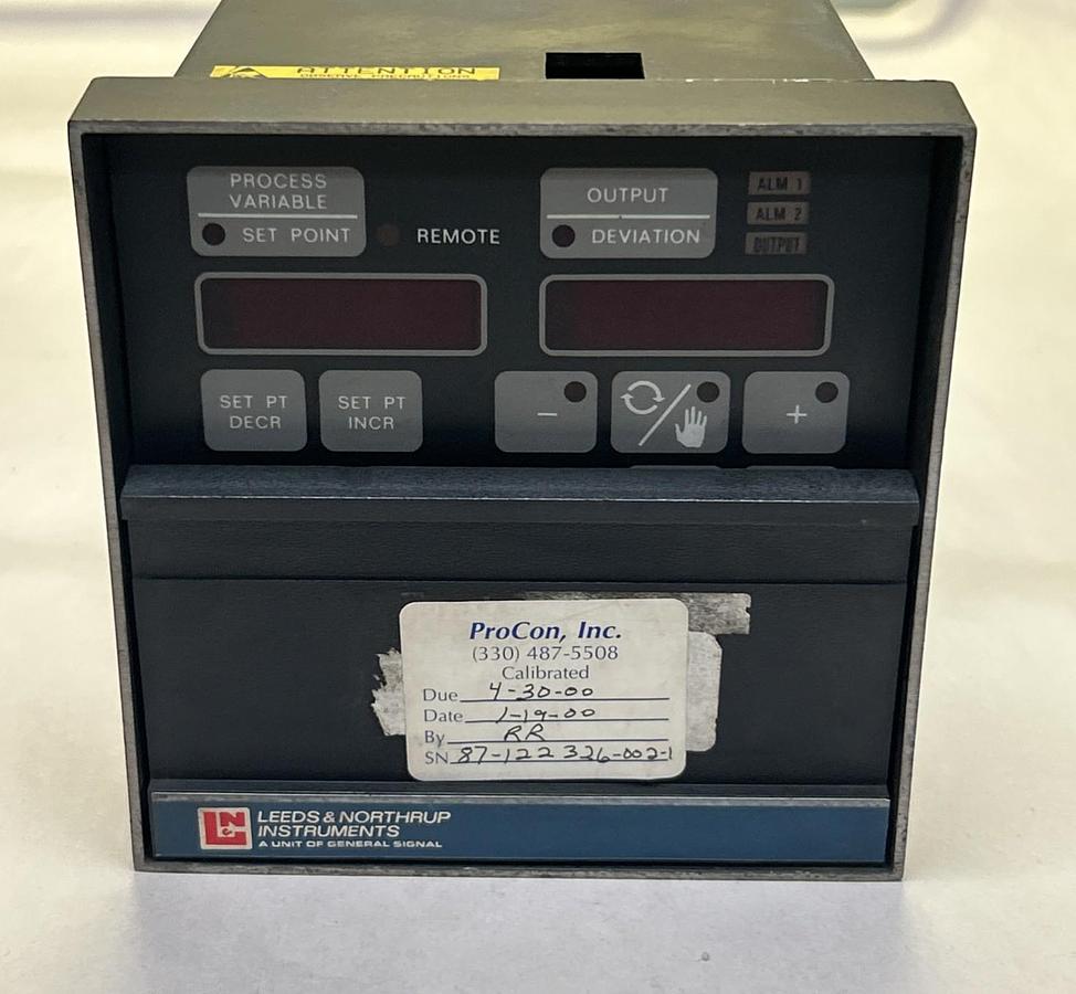 Used LEEDS & NORTHRUP,6012-3-06-1-0-00-00-100,CONTROLLER