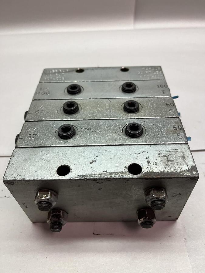 Used LUBRIQUIP,MXM-86-100T,W TWO MXL-87-50S VALVE BANK