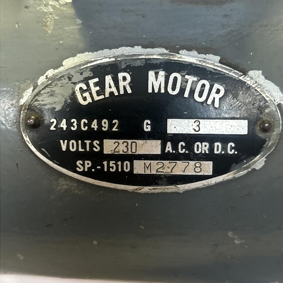 Used GENERAL ELECTRIC,243C492G3,GEAR MOTOR 230V AC OR DC