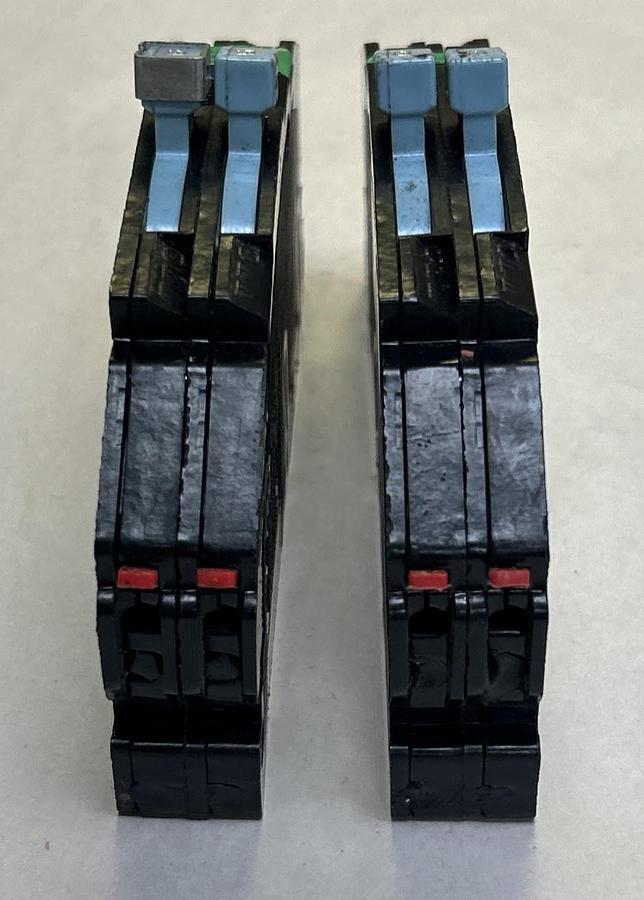 Used ARROW-HART,CB215,CIRCUIT BREAKER 15A 120/240V 2P LOT OF 2