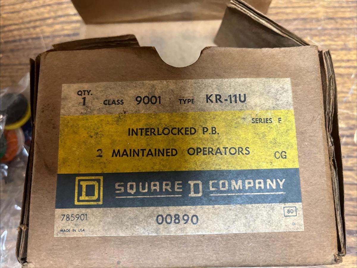SQUARE D,9001KR11U,INTERLOCK PUSHBUTTONS 2 OPERATORS 30MM