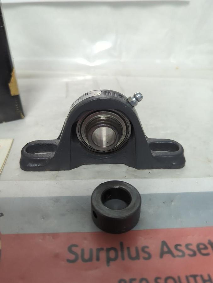 TIMKEN,RAK 5/8,PILLOW BLOCK BEARING 5/8 INCH BORE WITH LOCKING COLLAR NOS
