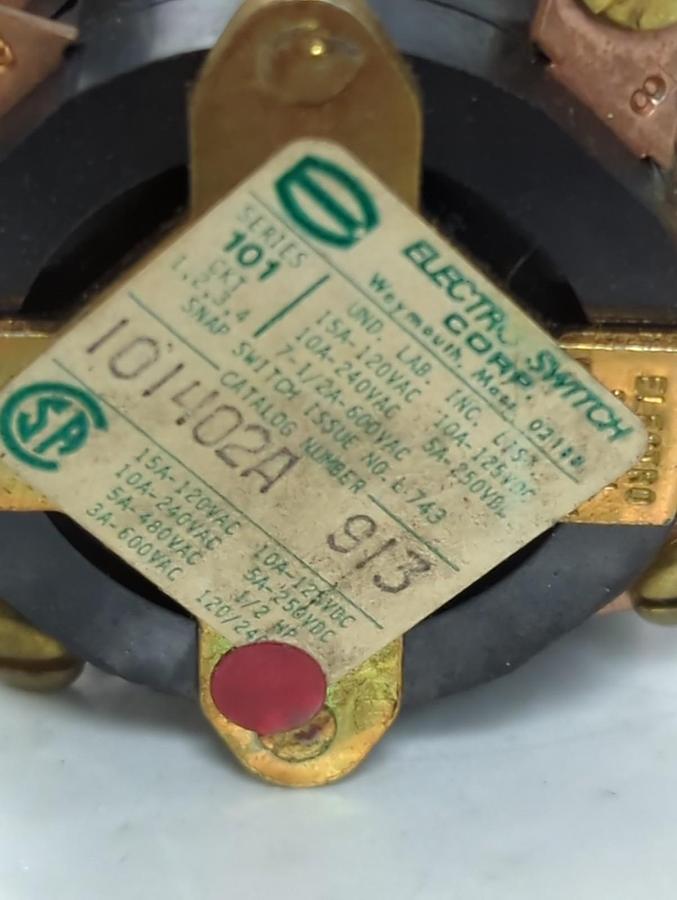 Used ELECTROSWITCH,101402A,SERIES 101 ROTARY CONTROL SWITCH PRE-OWNED