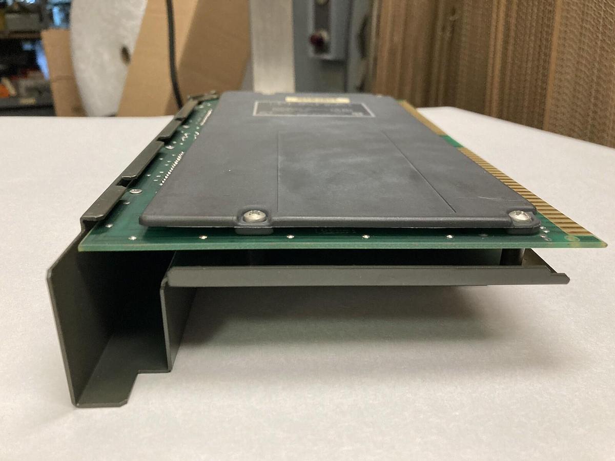 Used Allen Bradley,1771-AL,I/O Adapter Module D8144 PLC-2