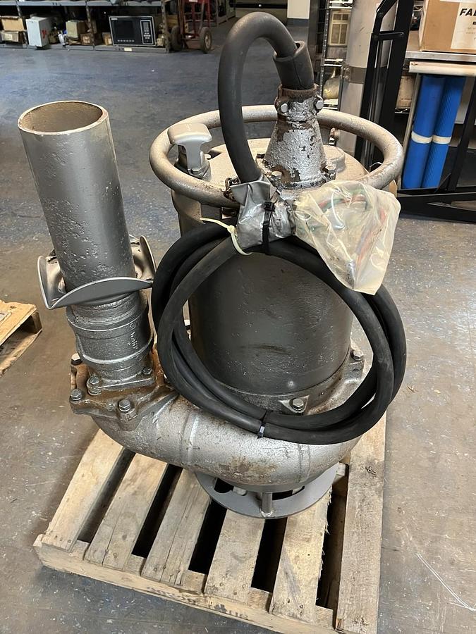 Used TOYO,DL-20,SUBMERSIBLE PUMP DISCHARGE 4" 20HP 350GPM 460V
