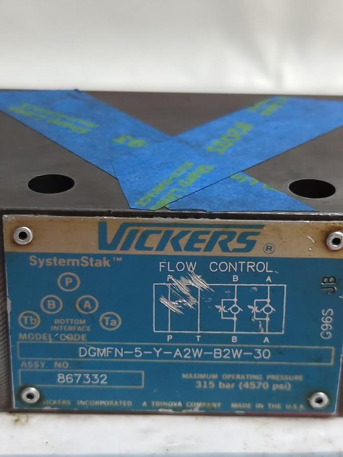 Used VICKERS,DGMFN-5-Y-A2W-B2W-30,FLOW CONTROL PRE-OWNED