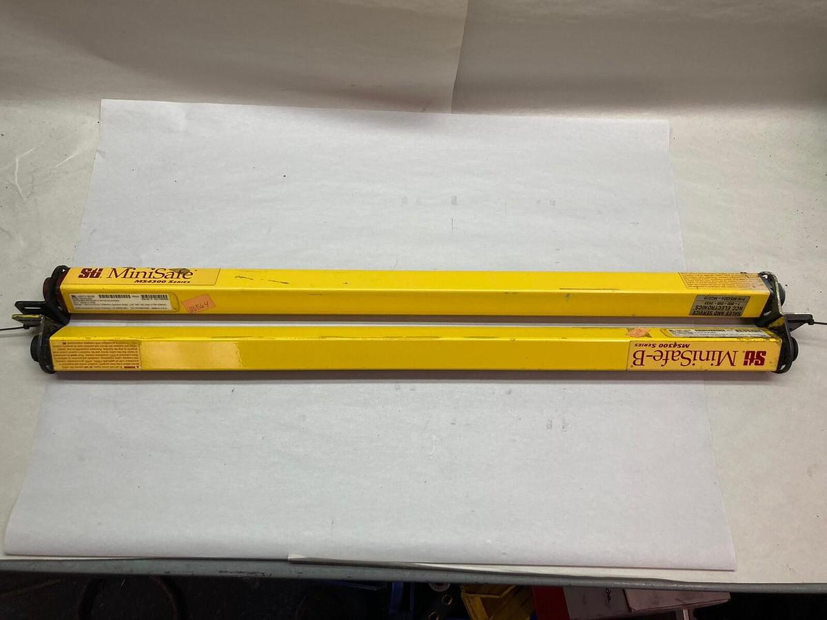Used STI,MS4324BR Reciever/MS4324BX Transmitter Safety Light Curtain Set