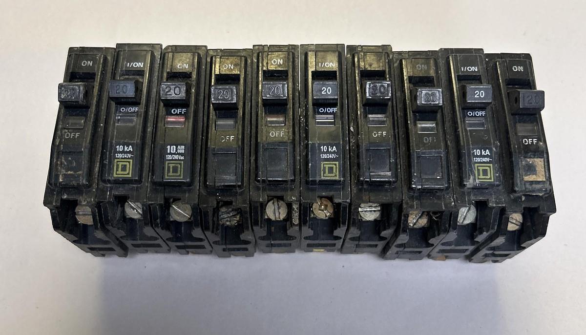 Used SQUARE D,QO120,CIRCUIT BREAKER 20A 120/240V 1P LOT OF 10