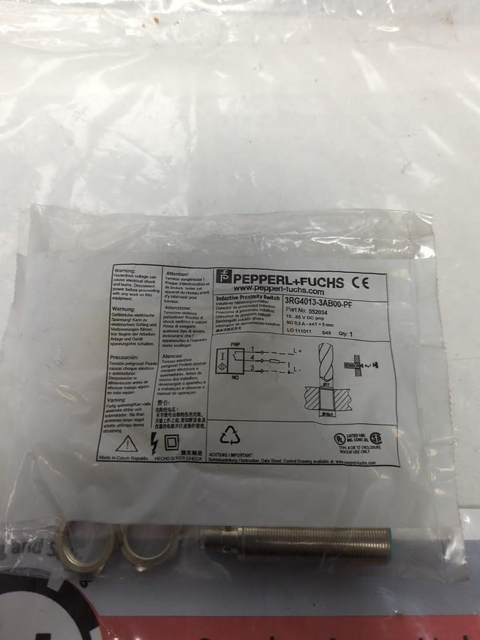 PEPPERL+FUCHS,3RG4013-3AB00-PF,PROXIMITY SENSOR SWITCH NOS