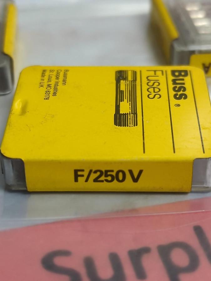 COOPER BUSSMANN,GDA1.6A,FUSE LOT OF 25 PCS NOS