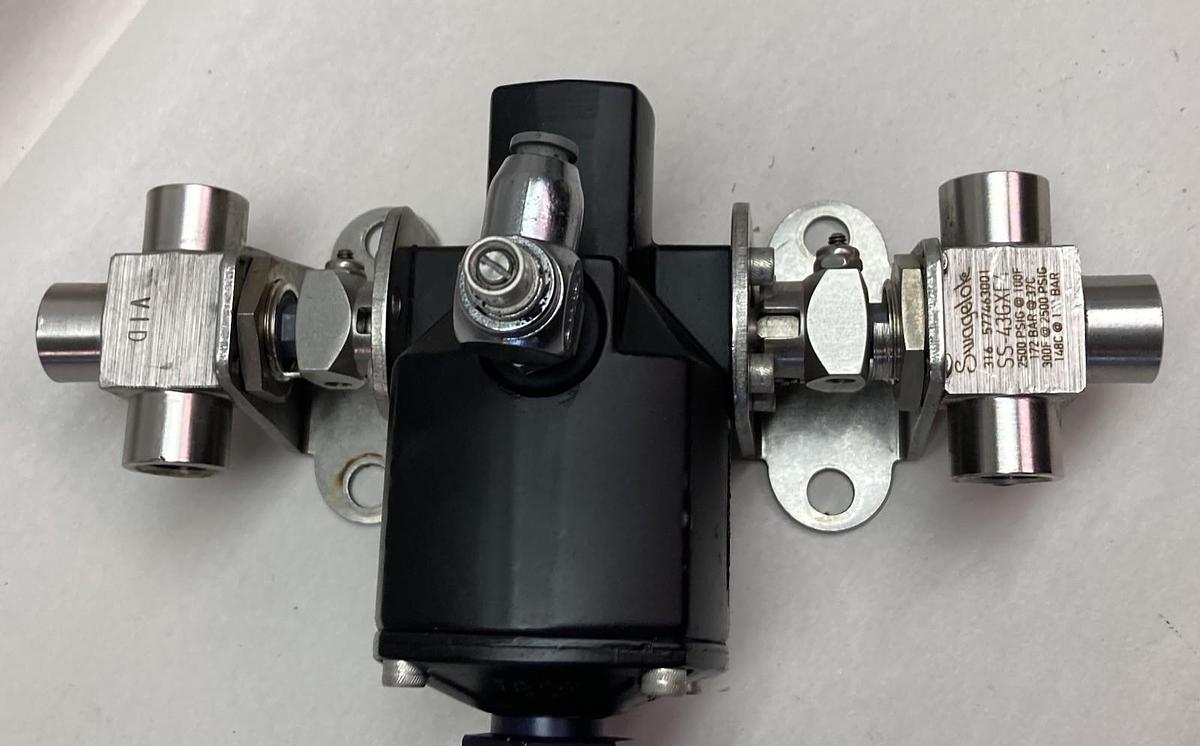 Swaglok,Model 151-DA,Pnuematic Valve Actuator 200 PSI 180 Degrees