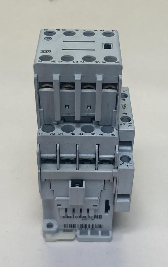 ALLEN BRADLEY,700-CF400VD,CONTROL RELAY 110-120V NOS