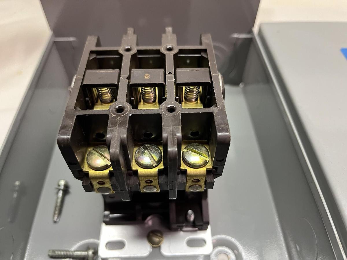 GOULDS,2200-EB230AA,CONTACTOR W/ TYPE 1 ENCLOSURE