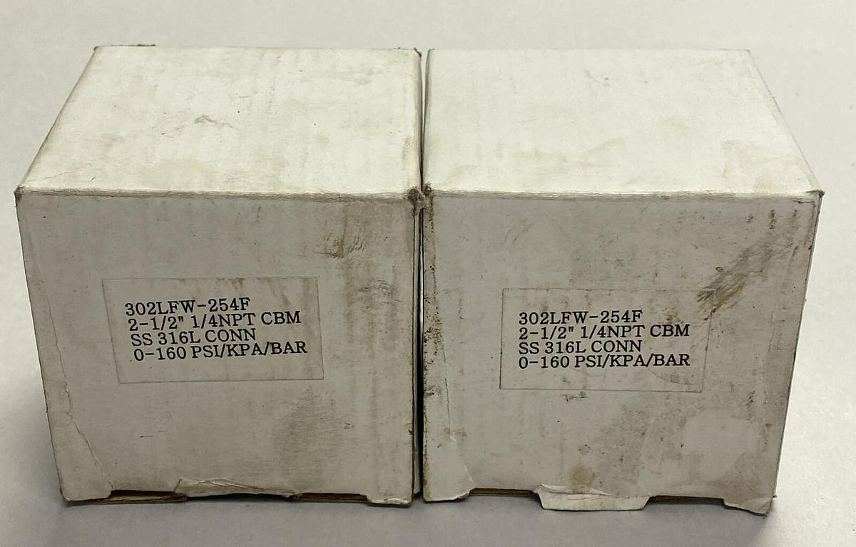 PIC GAUGES,302LFW-254F,PRESSURE GAUGE 0-160PSI LOT OF 2 NEW