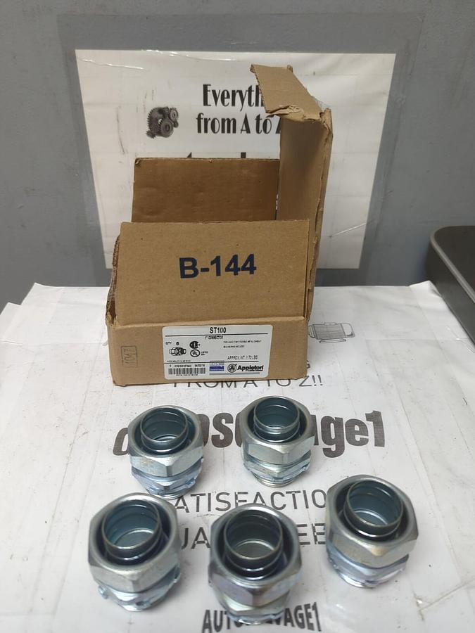 APPLETON,ST100,1 INCH LIQUID TIGHT CONDUIT CONNECTORS BOX OF 5 NEW