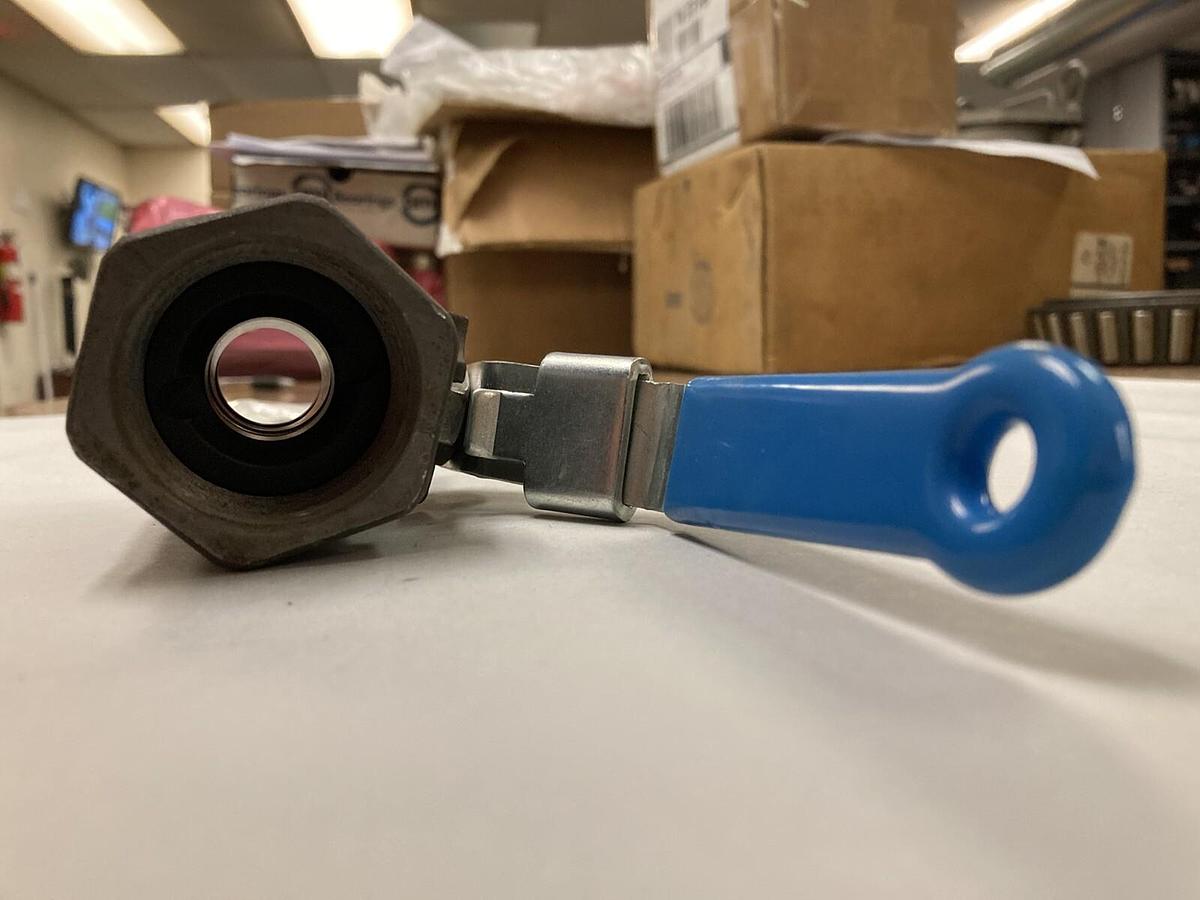 Neles-Jamesbury,NA,1-1/4 INCH Ball Valve Body 2000 Seat 2000