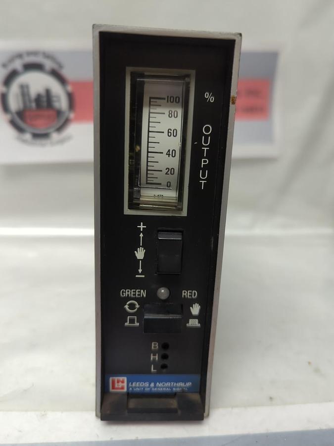 Used LEEDS & NORTHRUP,074825,CAT MANUAL STATION 120/220V 50/60HZ 4A PRE-OWNED