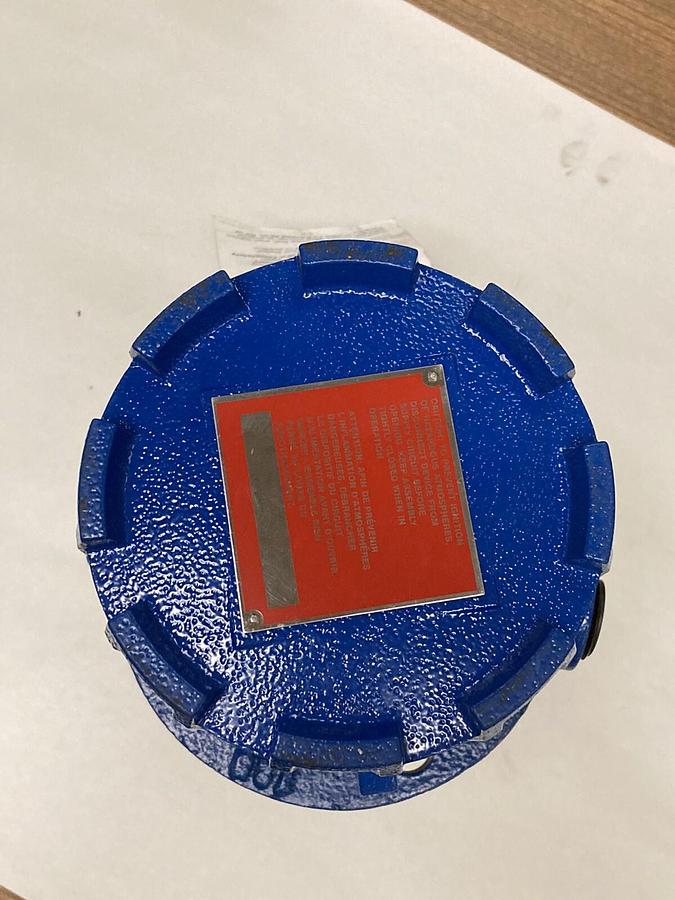 Magnetrol,A15-2G2C-DKQ,Liquid Displacer Level Switch 120V 10A  50/60Hz